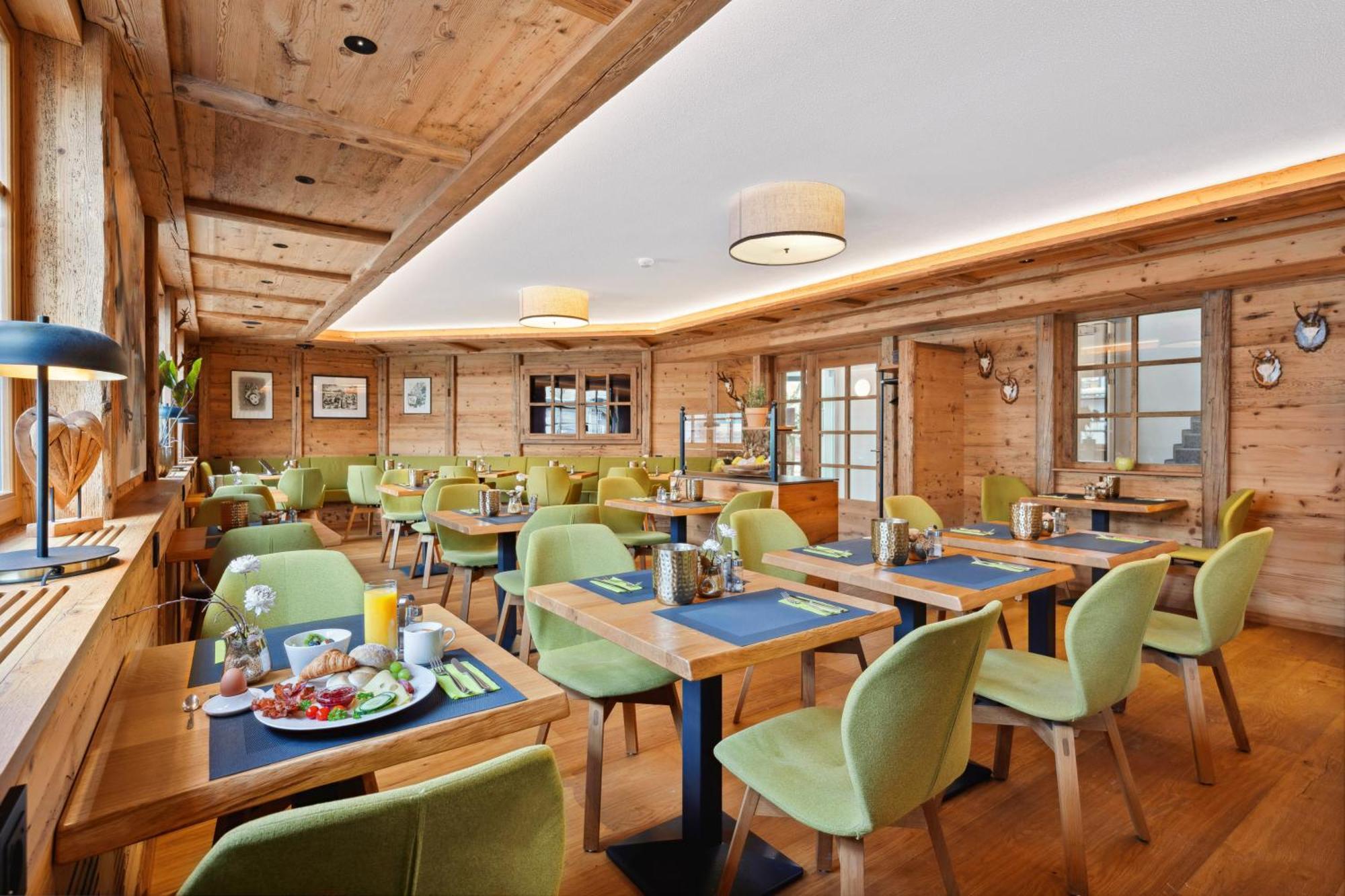 Hotel Zeppelin Laupheim Bagian luar foto